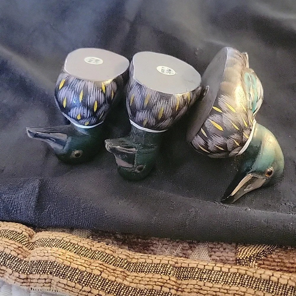 Decorative Bird Figurines - Green and Gray